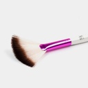 Kiss And Broadway Ruby Kisses Fan Make-Up BrushB
