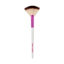 Kiss And Broadway Ruby Kisses Fan Make-Up BrushA